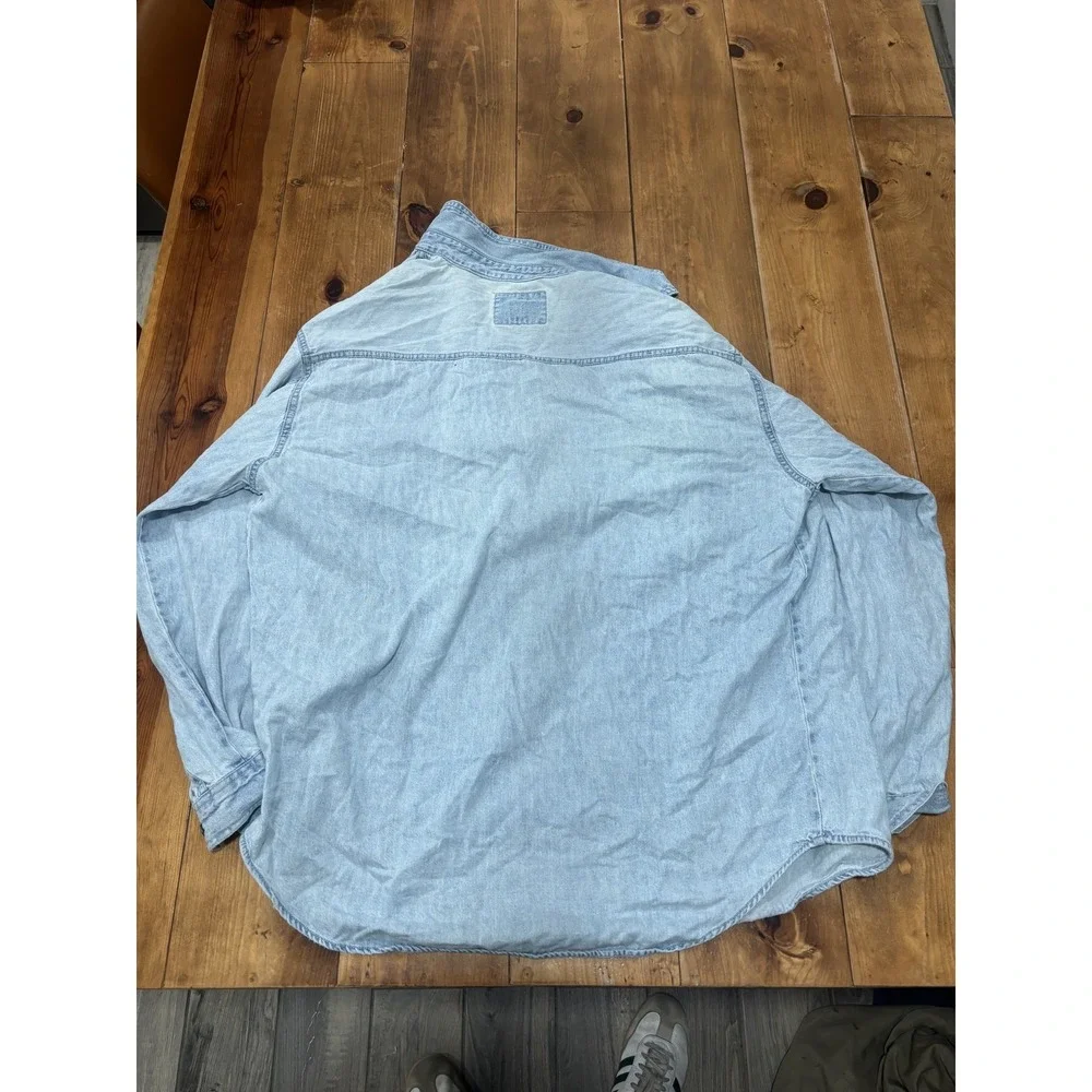 Vintage Levi's Men's Large Light Blue Washed Denim Band Collar Button Shirt